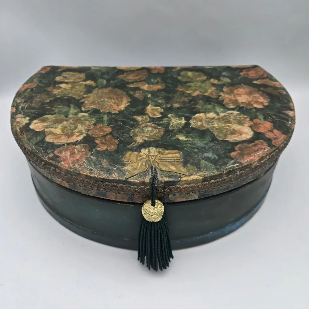 Antique Half Moon Floral‎ Decoupage Large Storage Box Green 12X8X4 Old World
